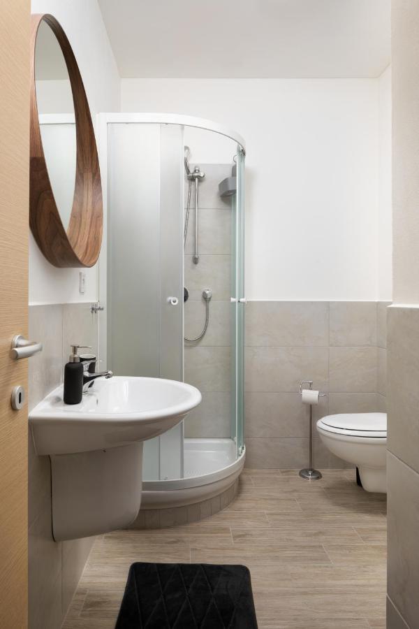 Prague Days - Minimalist Apartment - Easy City Access Extérieur photo